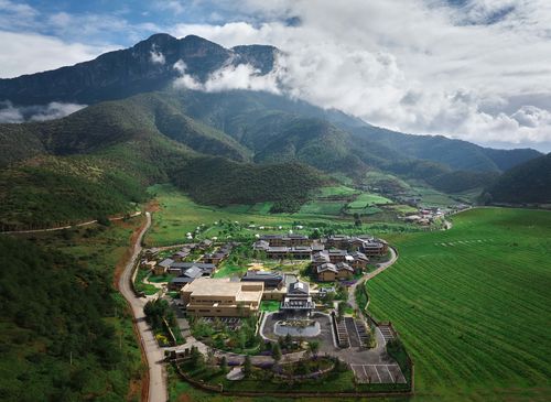 mais recente caso da empresa sobre O Hotel Indigo Lugu Lake