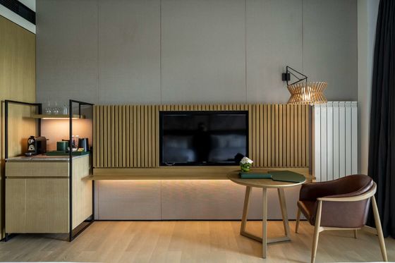 Instalação de móveis de apartamento de estilo resort resistente ao desgaste Sofá e cadeiras personalizados