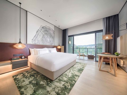 Instalação de móveis de apartamento de estilo resort resistente ao desgaste Sofá e cadeiras personalizados