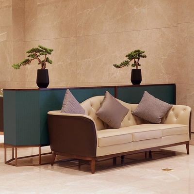 Sofá de tecido fino e cadeira sofisticada de mobiliário de hotel