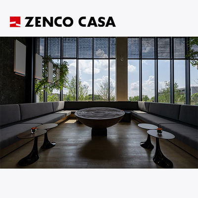 Mobiliário de lazer de hotel Sofá fixo para várias pessoas estilo Wabi Sabi Mesa de café de pilar de madeira