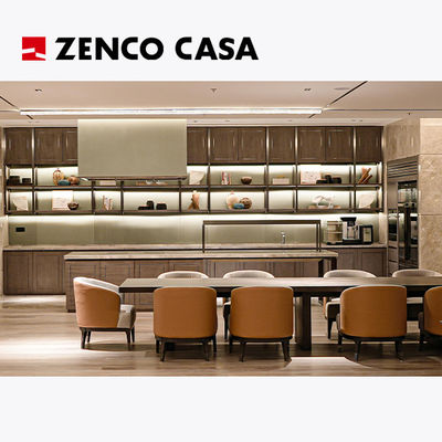 O conjunto de mobiliário do hotel inclui uma mesa de chá longa e 10 cadeiras.